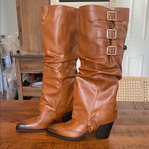 Feetquake Knee-High 2 in one Boot